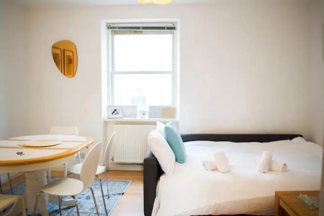 Guestready - Calm Stay Near Edinburgh University 0*,  United Kingdom